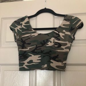 Camo crop top